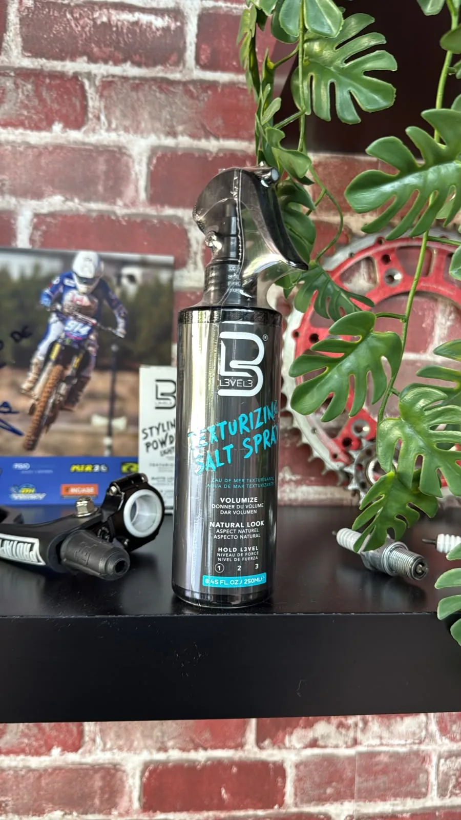 Agua de mar texturizante L3VEL3 de 250 ml, producto de peinado a la venta en 2 Stroke Barbershop, Fuenlabrada